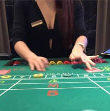 Chơi nổ hũ slot online mobibog trên trình duyệt điện thoại di động Android
